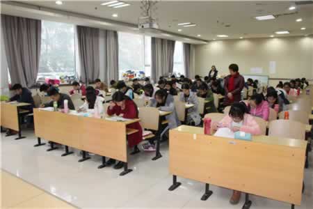 北京教师资格笔试考试中需要携带什么？